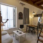 San Leandro De Sevilla Oasis En El Centro